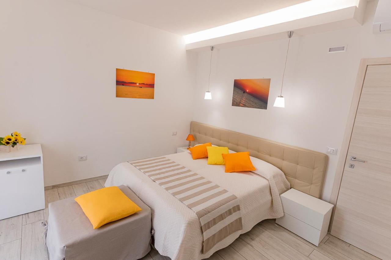 Pineta Del Mare Bed & Breakfast อัลบา อาดริอาติกา ภายนอก รูปภาพ